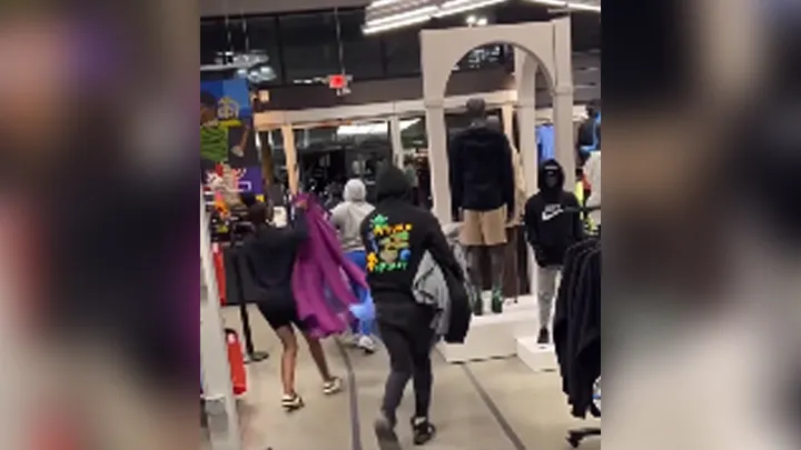 Ограбление в Nike