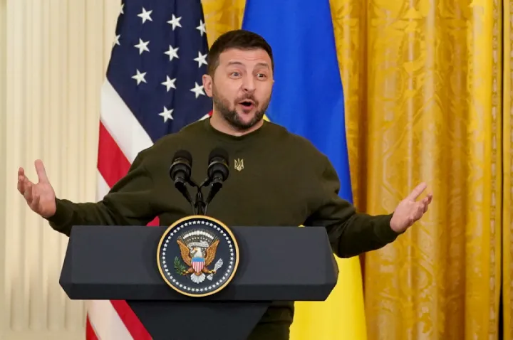 Мольбы Зеленского