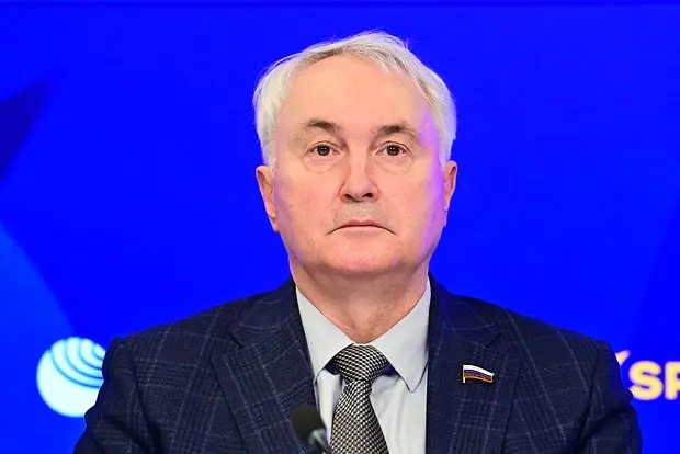 Андрей Картаполов