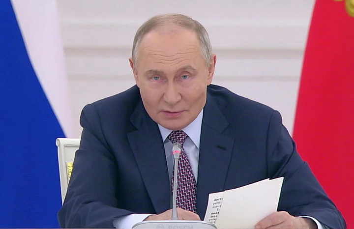 Путин отметил заслуги