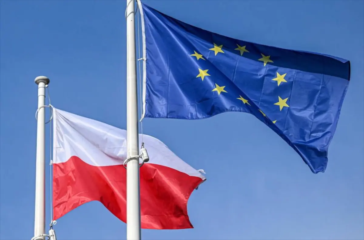 Польшу кинули