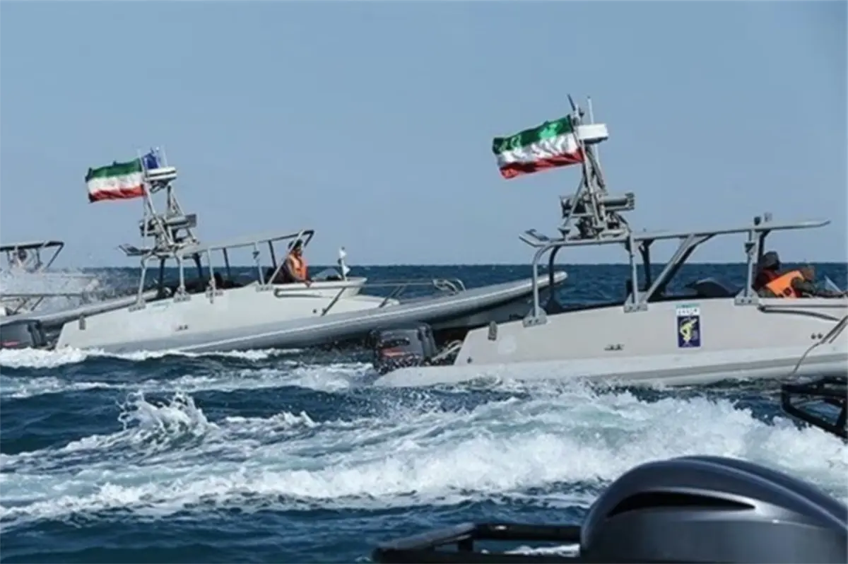 Ормузский пролив