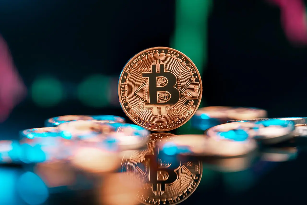 Биткоин на 15 апреля 2026