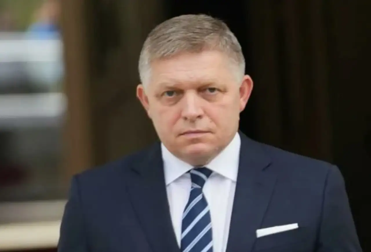 Роберт Фицо