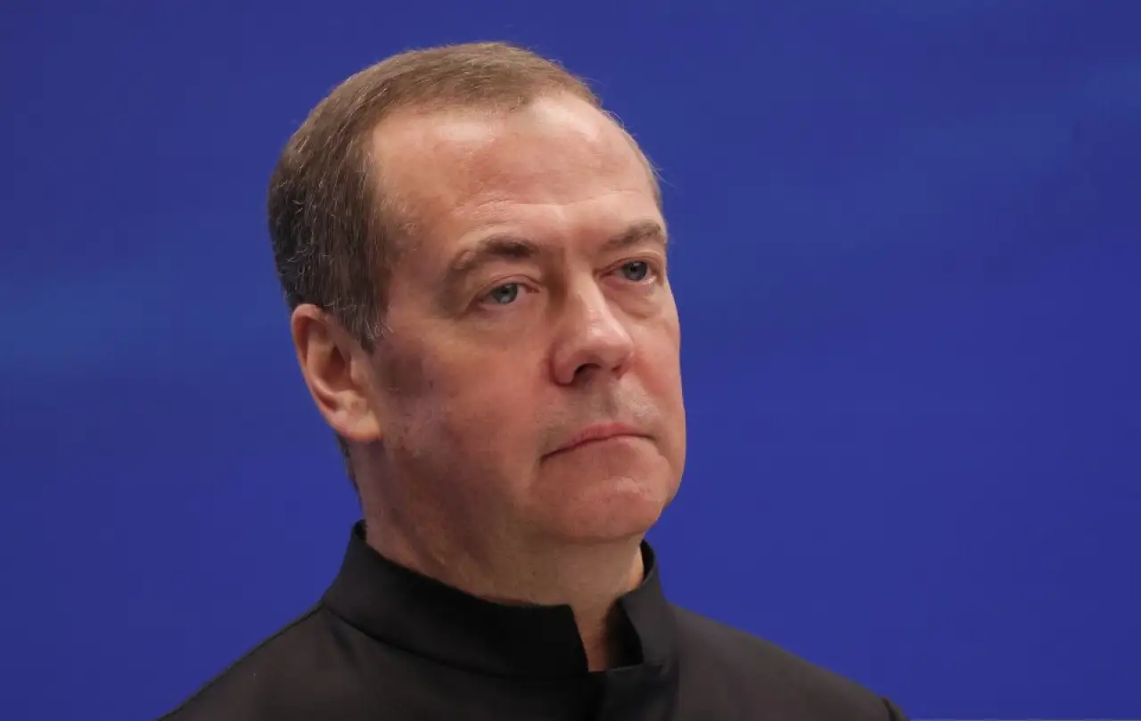Дмитрий Медведев