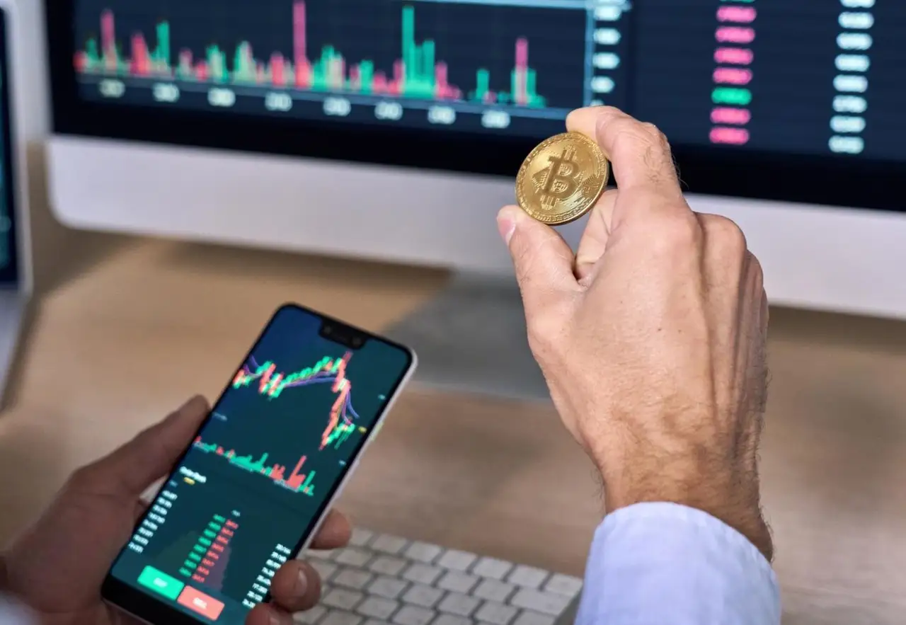 Биткоин на 18 августа