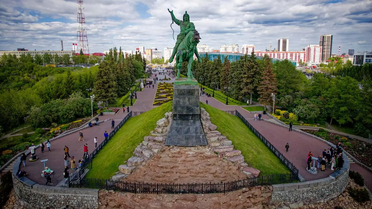 Салават Юлаев