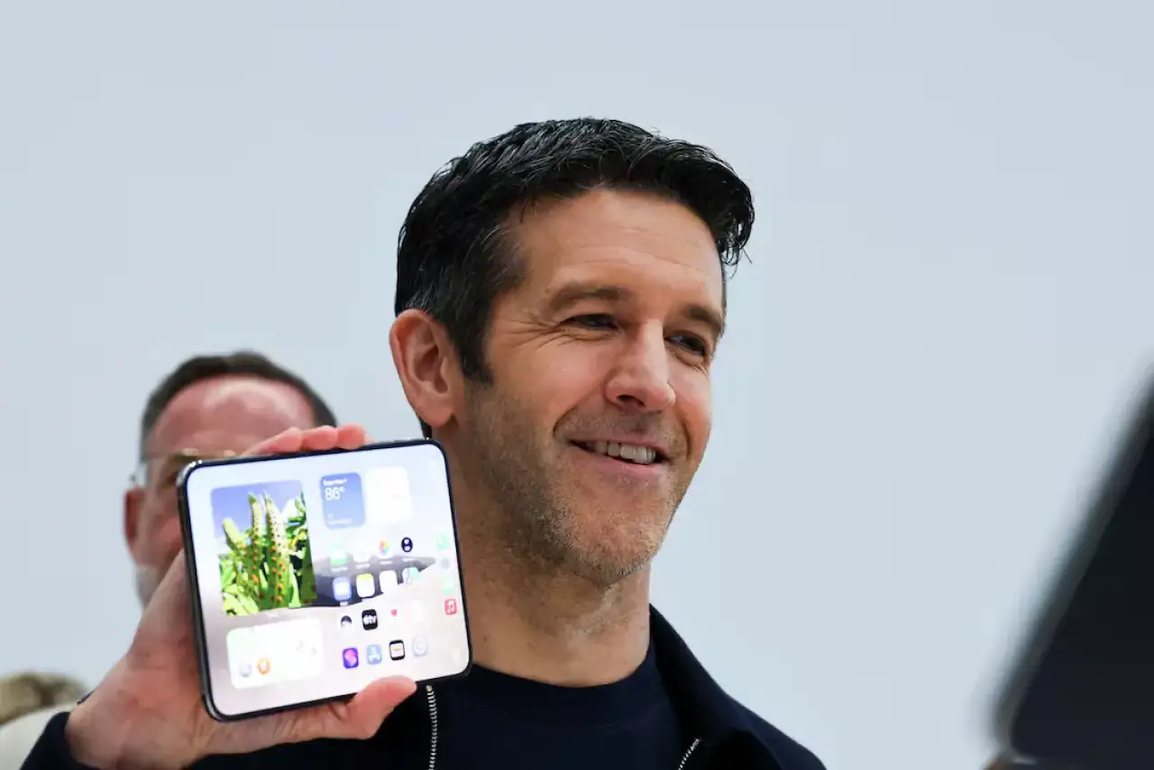 iPhone Duo