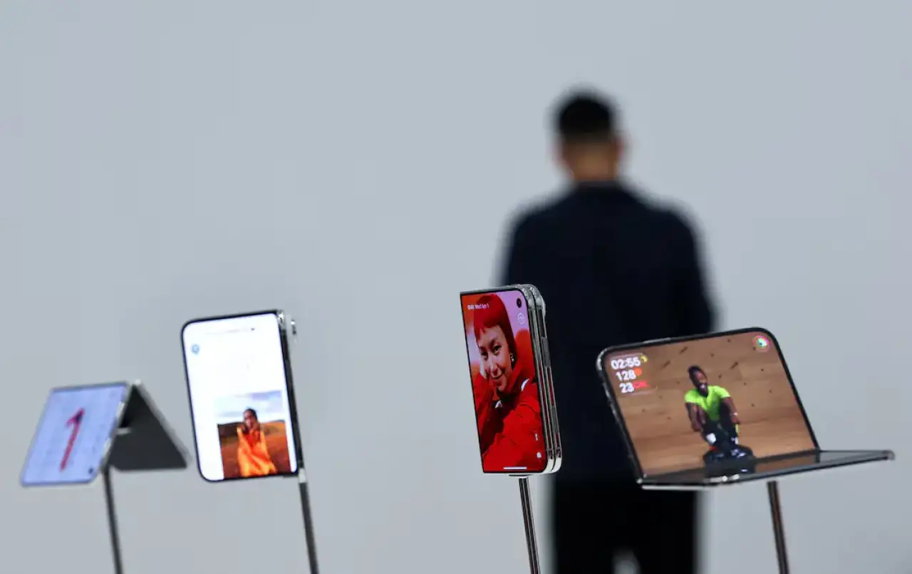 iPhone Duo