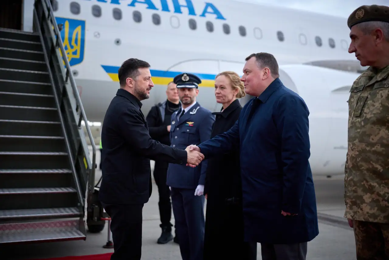 Самолет Зеленского