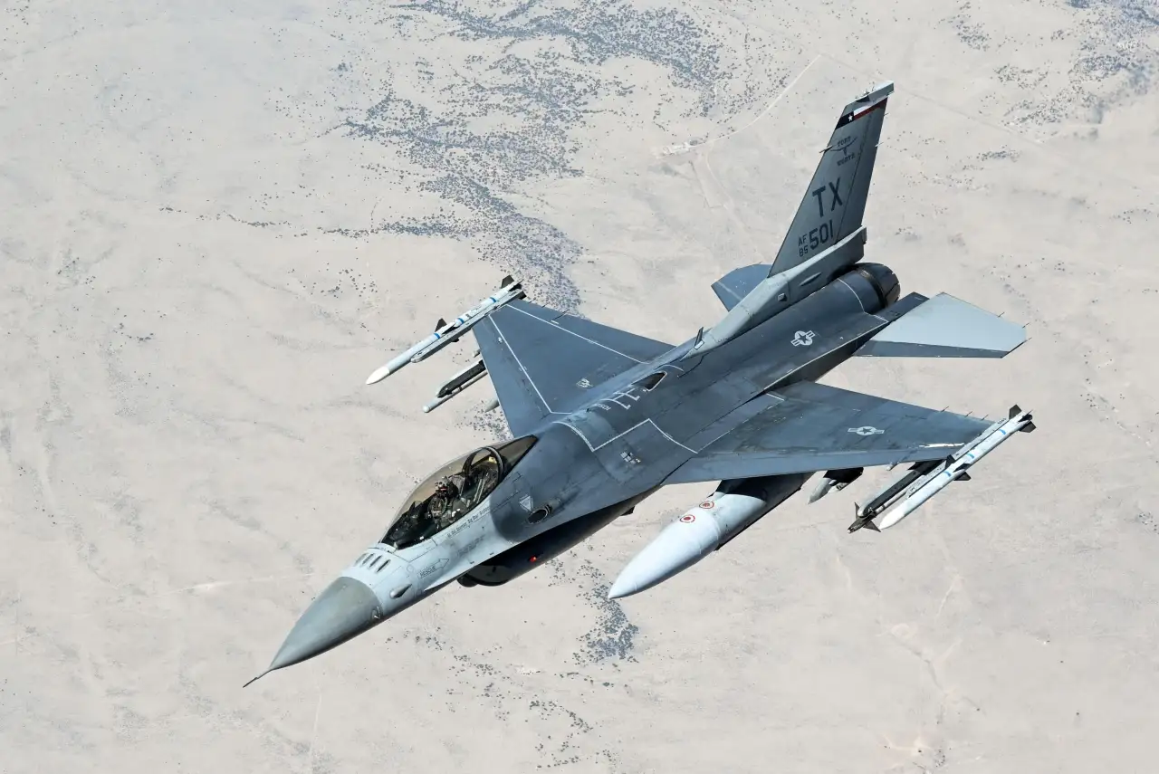 Крушение F-16