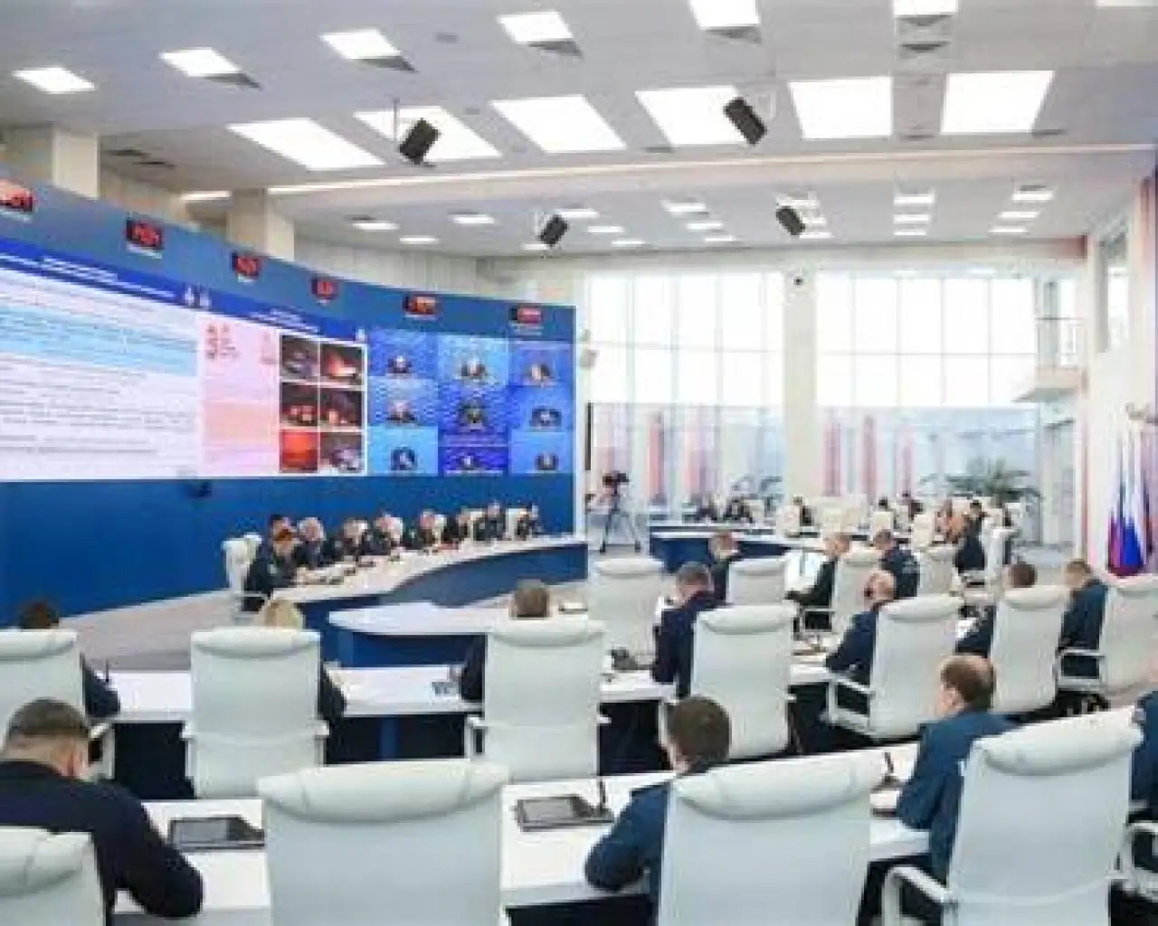Сотрудники МЧС