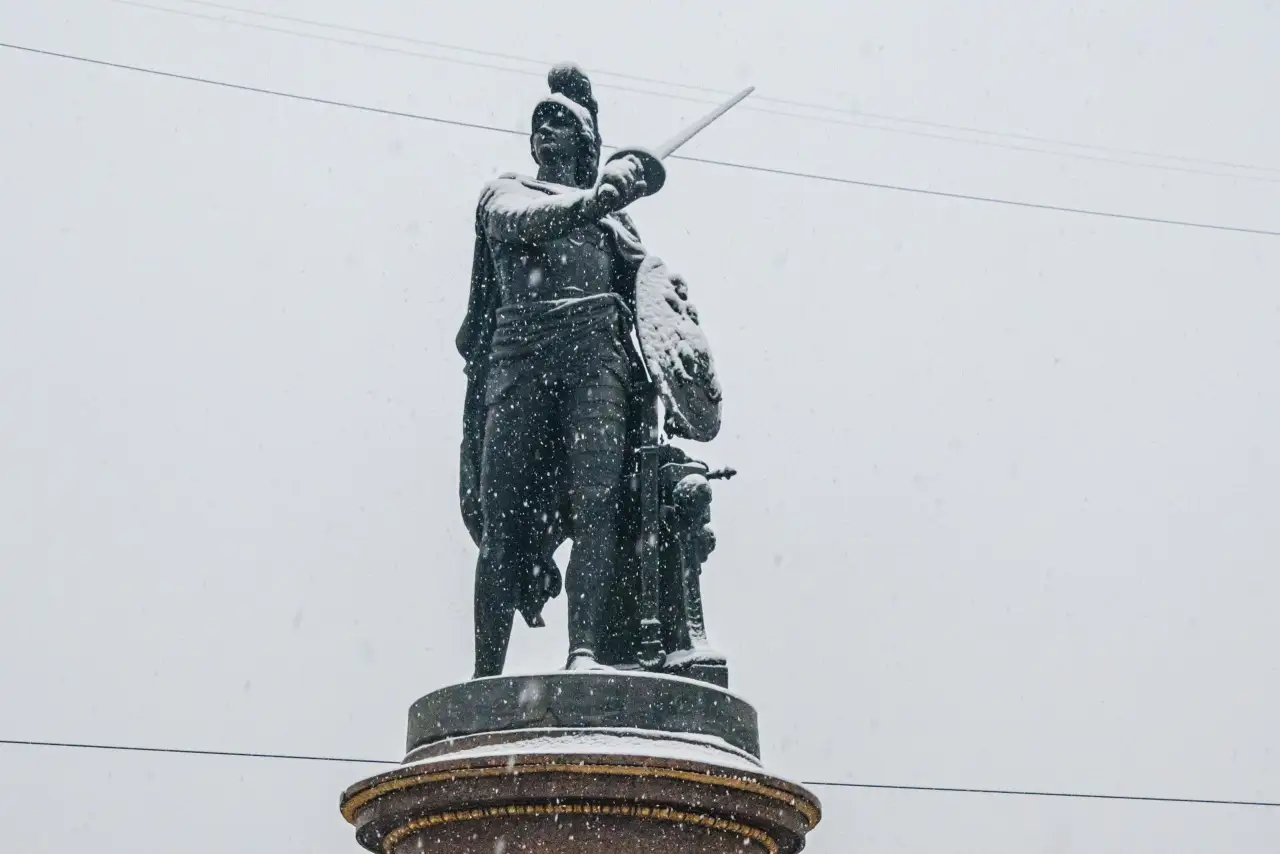 Суворов